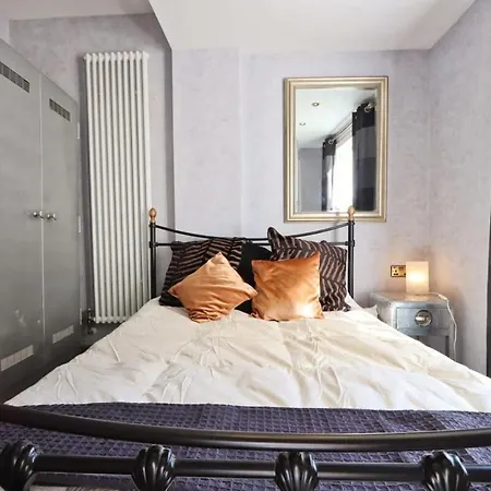 Tuscany House - Hopewell Apartment